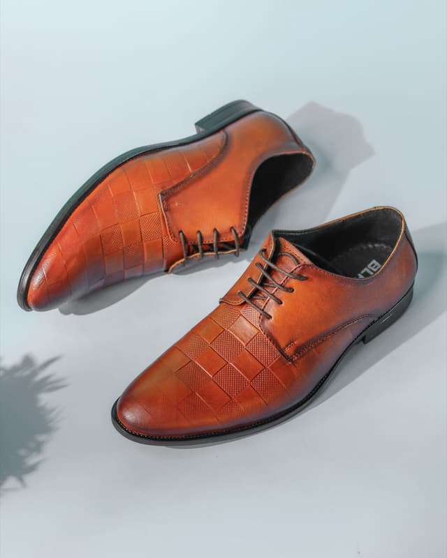 Textured Derby Shoes